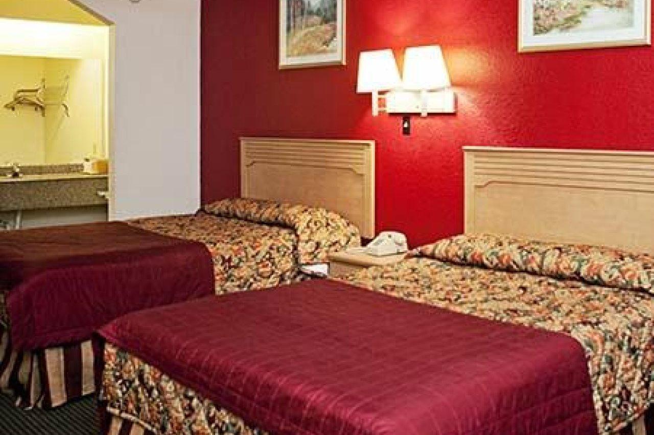 Crystal Inn 249 North Louetta Экстерьер фото