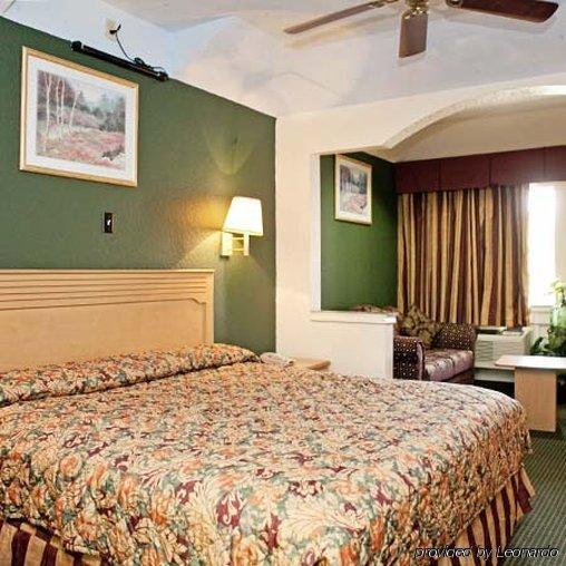 Crystal Inn 249 North Louetta Экстерьер фото